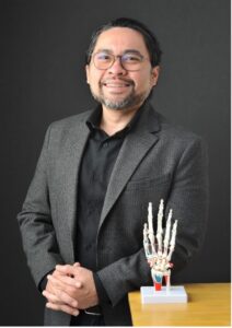 Portr&auml;tfoto von Blair Agero, Management of TFCC Injuries in the Sporting Wrist, Handtherapy 